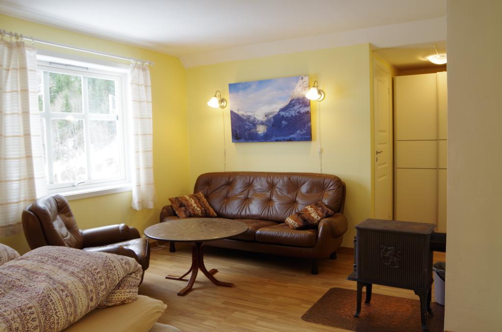 Lunheim In Geiranger Hotel Room photo